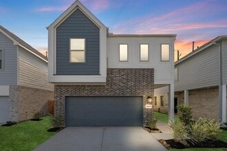 Building Photo - 31915 Bromley Fern Dr