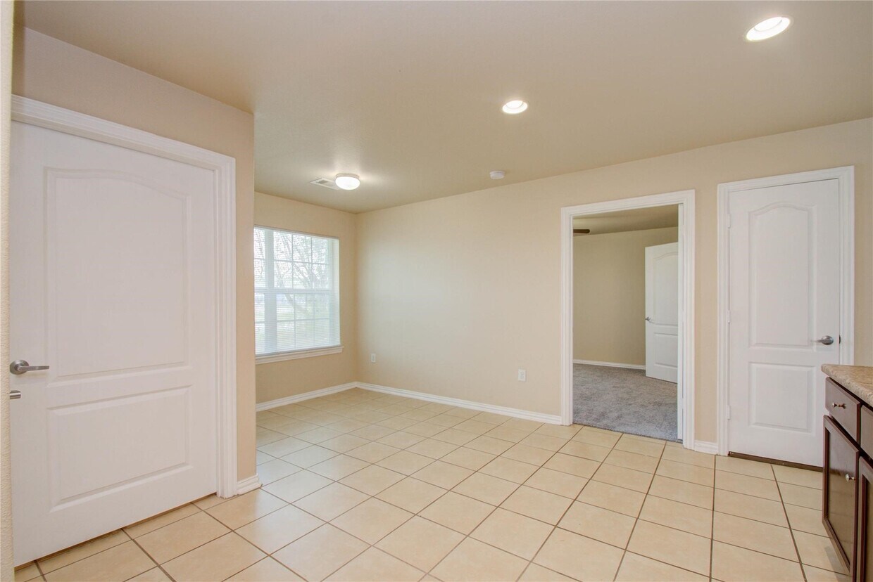 Foto principal - 5521 Malmedy Rd
