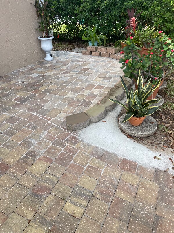 Foto del edificio - 723 Laurel Bay Cir