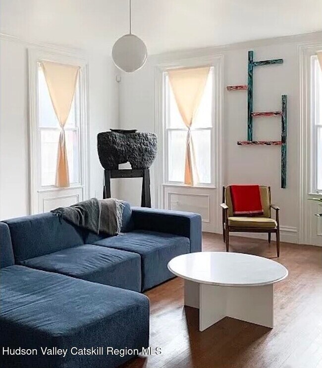 Foto del edificio - 967 Columbia St