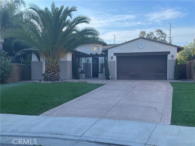 Building Photo - 21682 Amaryllis Ct