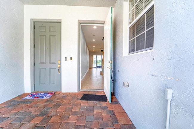 Foto del edificio - 2177 SW Cape Cod Dr