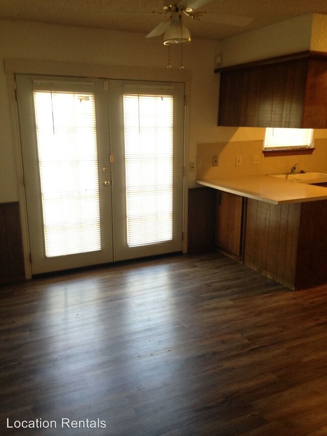 Foto del edificio - 4618 66th St