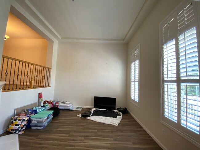 Foto del edificio - 3765 Finnian Way