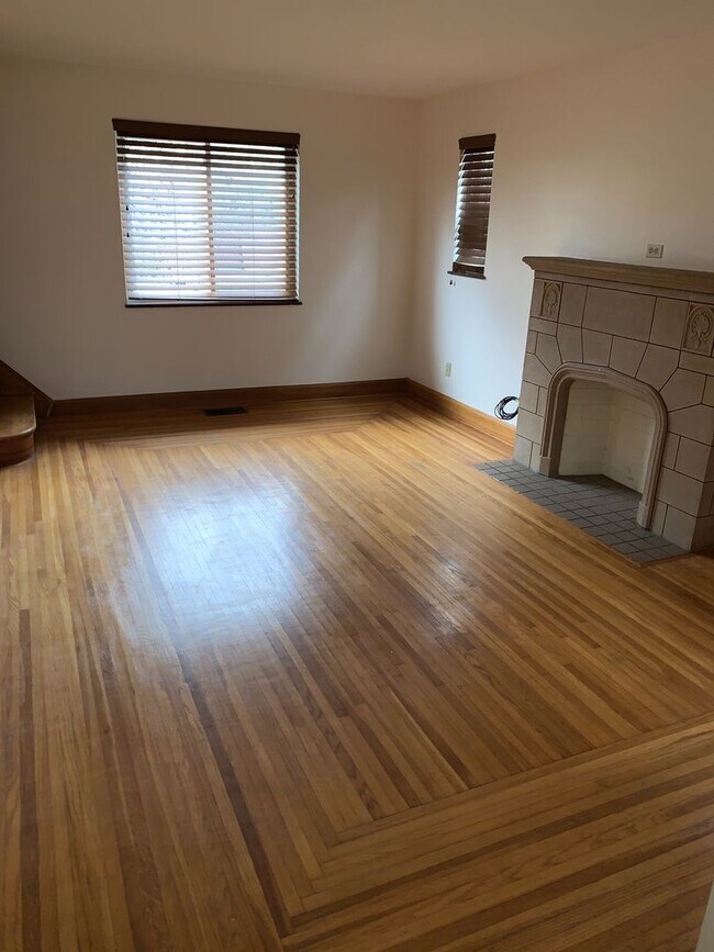 Foto del edificio - Lovely Two Bedroom Home on a Quiet Street