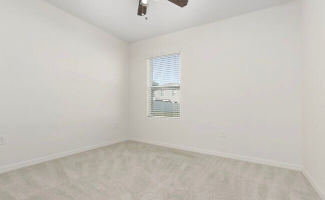 Building Photo - 401 Briar Patch Lp