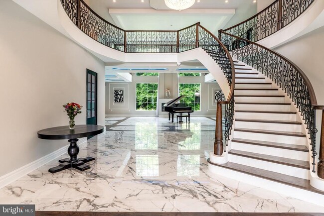 Foto del edificio - 1065 Northfalls Ct