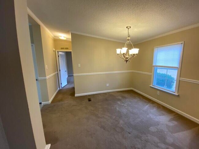 Foto del edificio - 6508 Riley Hill Rd
