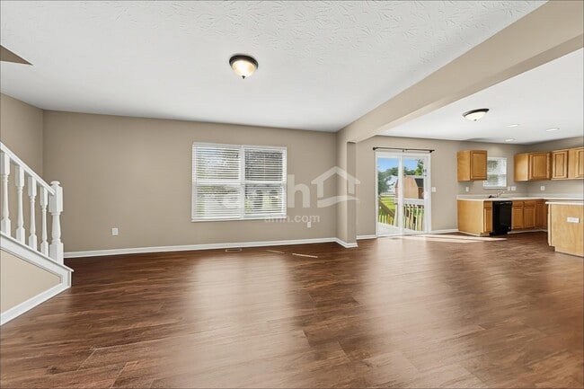 Building Photo - 4230 Mallard Dr