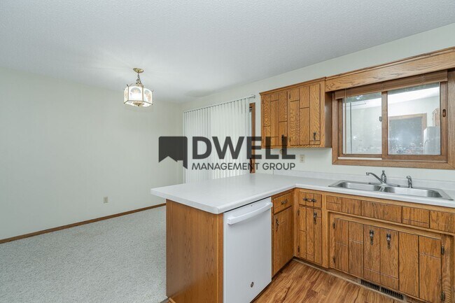 Foto del edificio - 1800 43rd St NW