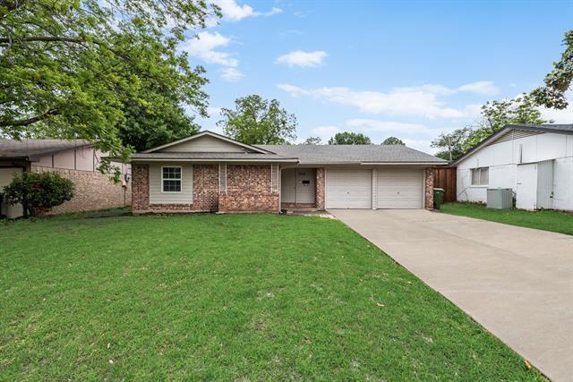Building Photo - 606 Greencove Dr