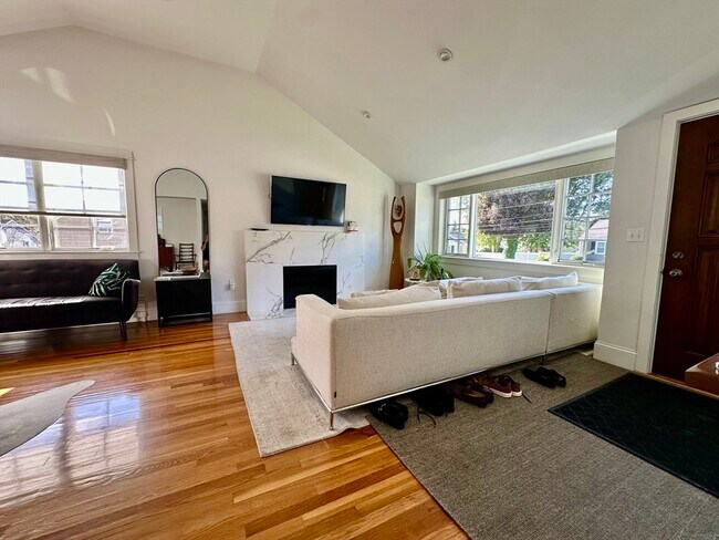 Foto del edificio - 3 Day Cir