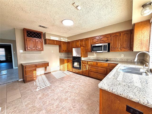 Foto del edificio - 1238 Richland Oaks Dr