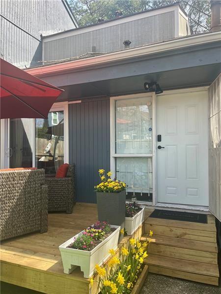 Foto del edificio - 1044 Mariners Ct