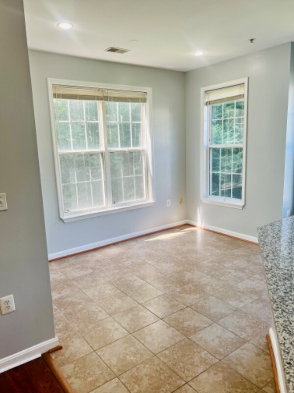 Building Photo - 15605 Everglade Ln