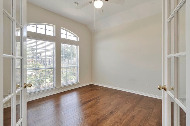 Foto del edificio - 11811 Newport Shore Dr