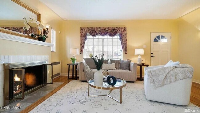Foto del edificio - 628 Marsh Ave