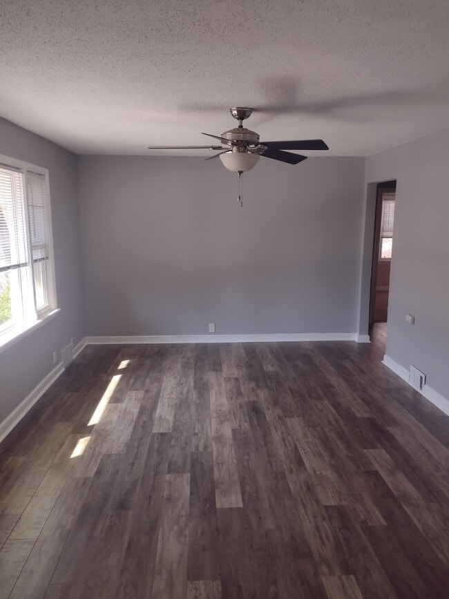 Building Photo - 2638 Trindal St