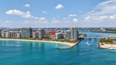Building Photo - 10240 Collins Ave