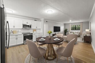 Building Photo - 324 Southwind Dr