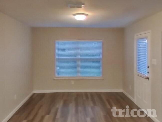 Foto del edificio - 14210 Bridgeview Ln