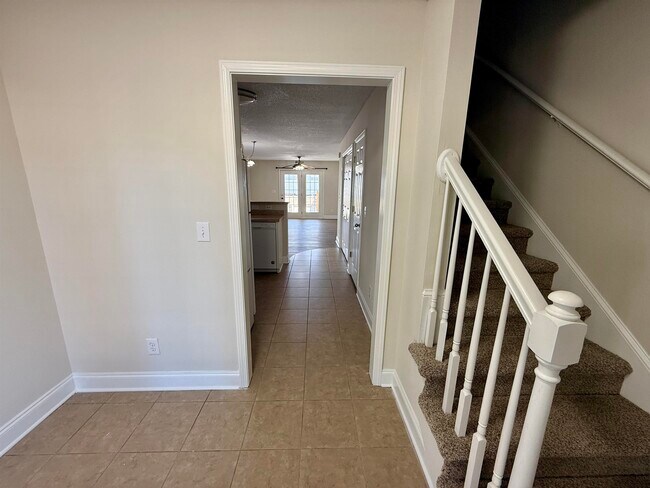 Foto del edificio - 2803 Hilton Dr