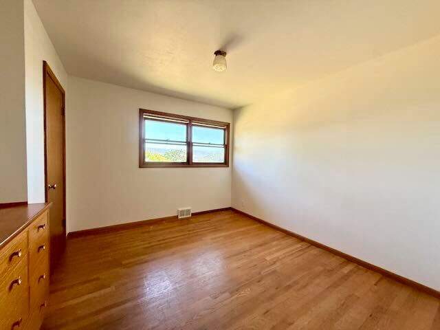 Building Photo - 800 E Scenic Dr