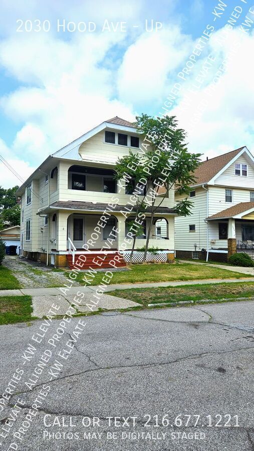 Building Photo - 2030 Hood Ave
