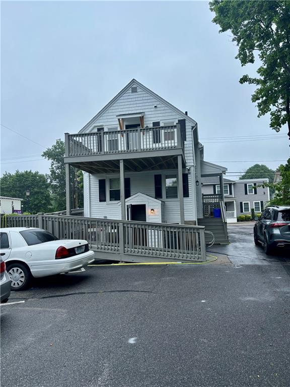 Building Photo - 60 Maple Ave