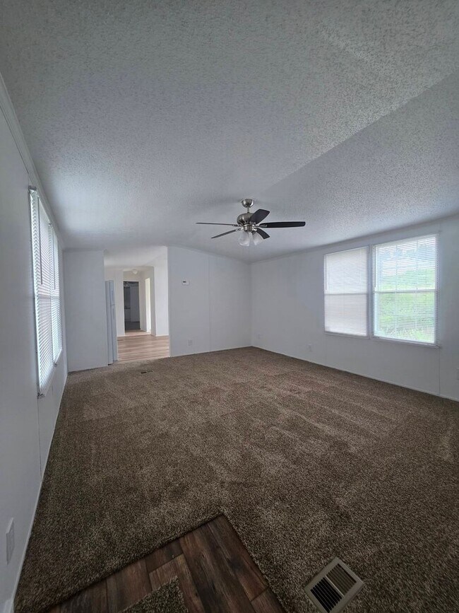 Foto del edificio - Ready to Move in
