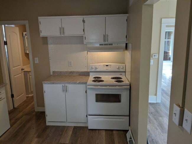 Building Photo - 3 Bedroom Single Family Home in Antigo!
