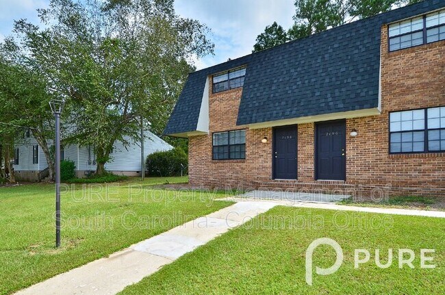 Foto del edificio - 2198 Hillcrest St NE