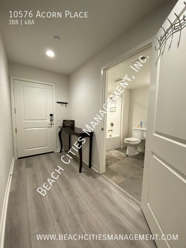 Foto del edificio - 10576 Acorn Pl