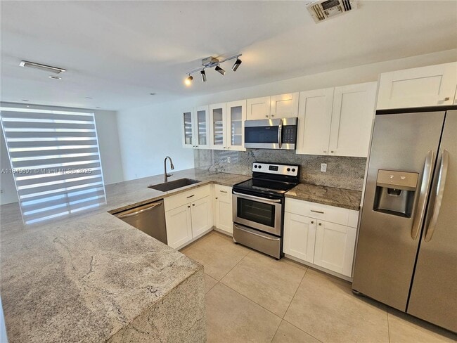 Building Photo - 9944 Costa Del Sol Blvd