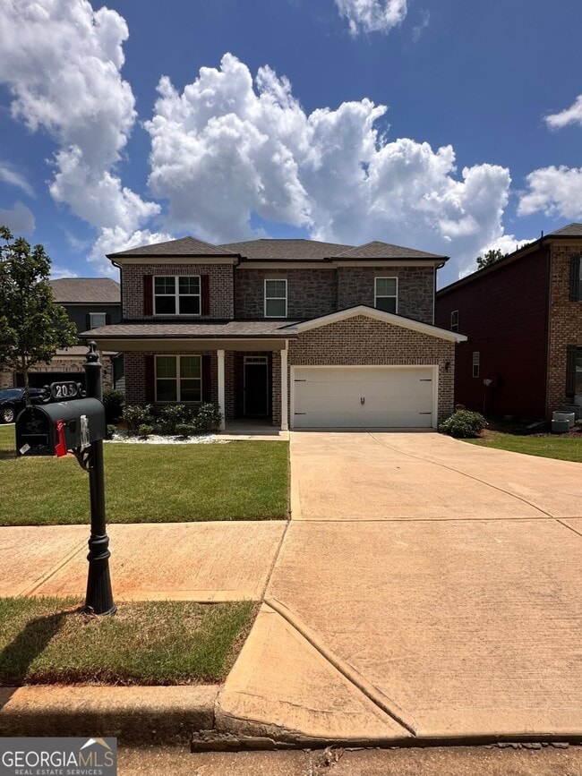 Building Photo - 205 Birdie Cir