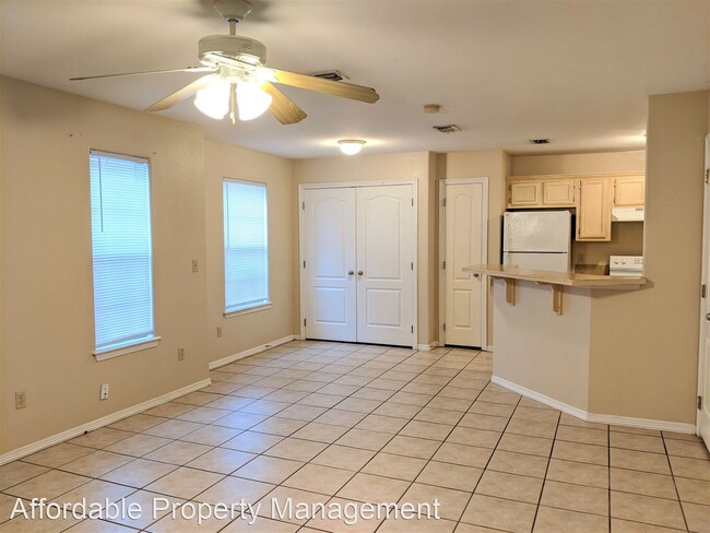 Building Photo - 717 Sonesta Ct