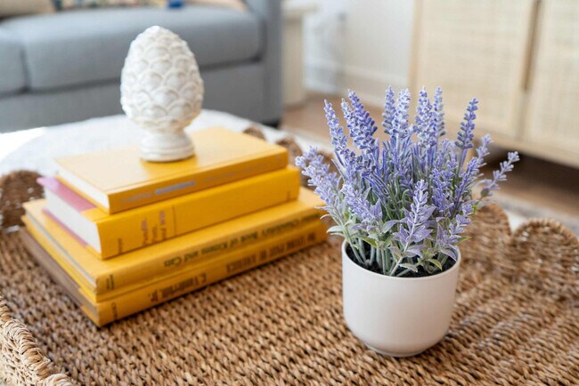 Building Photo - 113 Lucile St