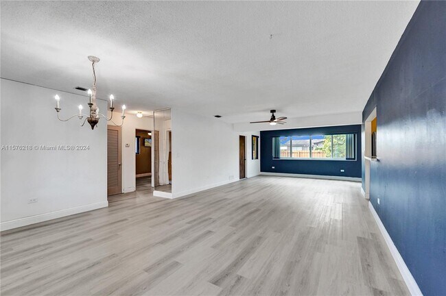 Building Photo - 6750 Cody St