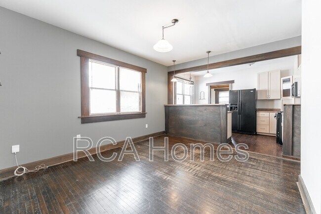 Building Photo - 2439 N Pennsylvania St