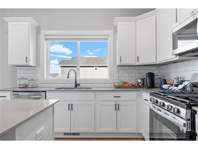 Building Photo - 4513 131st Ave NE