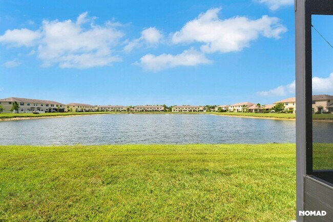 Foto del edificio - Beautiful 3-Bed, 3-Bath Home for Rent in V...