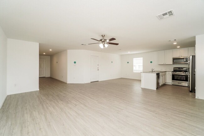 Foto del edificio - 2412 Lake Hls