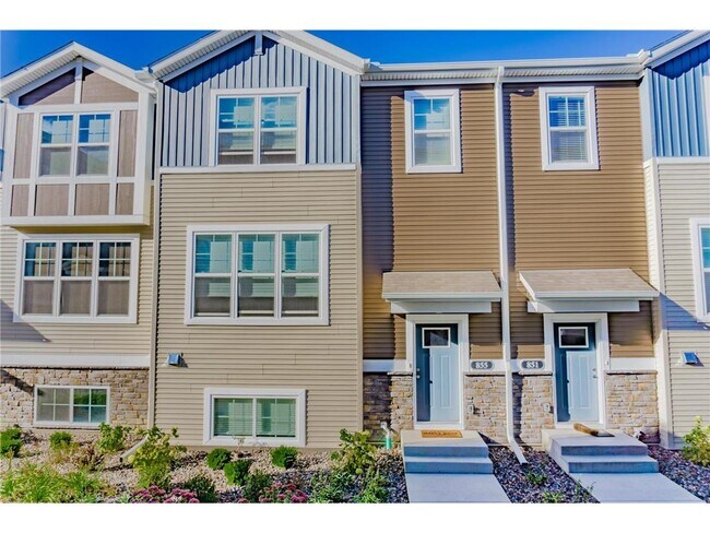 Foto del edificio - 855 Roselyn Dr