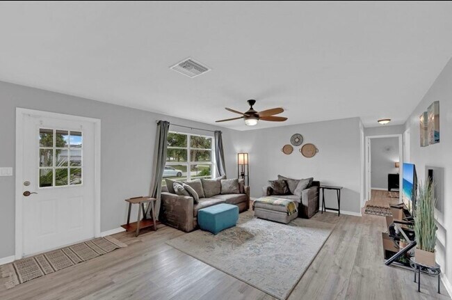 Foto del edificio - 2506 SE 8th Ave