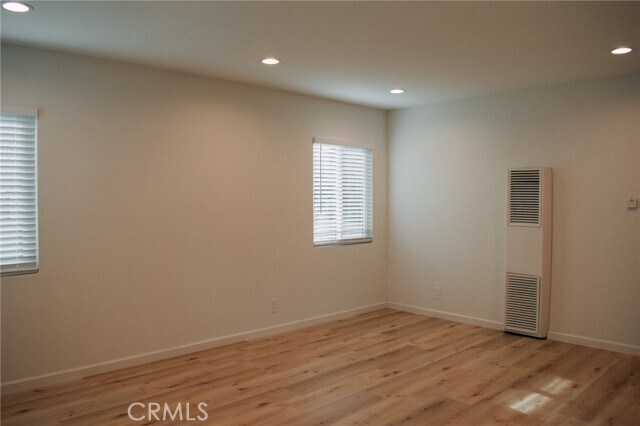 Foto principal - 21004 Henrietta St