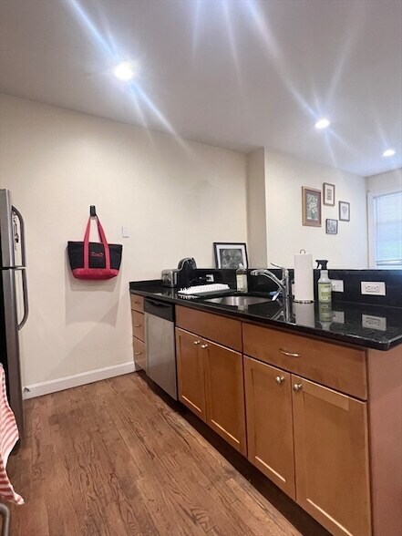 Foto del edificio - 233 Northampton St