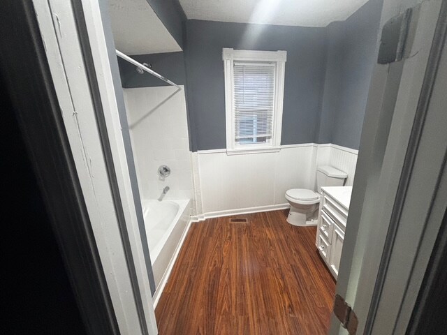 Photo - 2835 Riggs Ave House