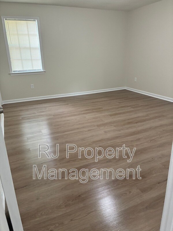 Foto del edificio - 4352 Ann Arbor Ln