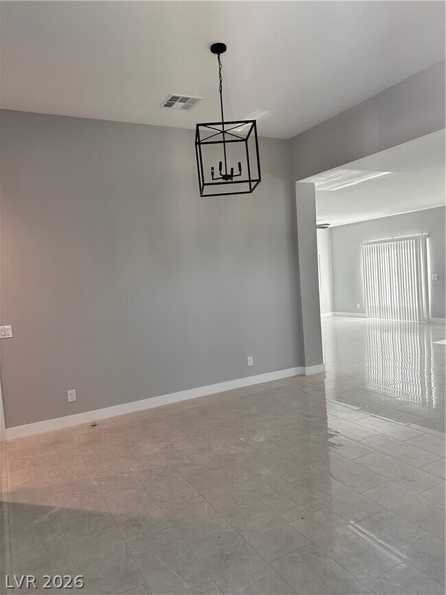 Building Photo - 2560 Bonano Ct