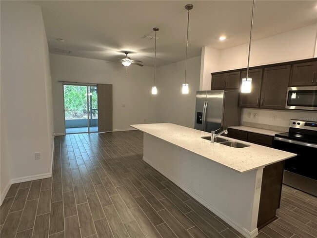 Building Photo - 37 Ullman Pl